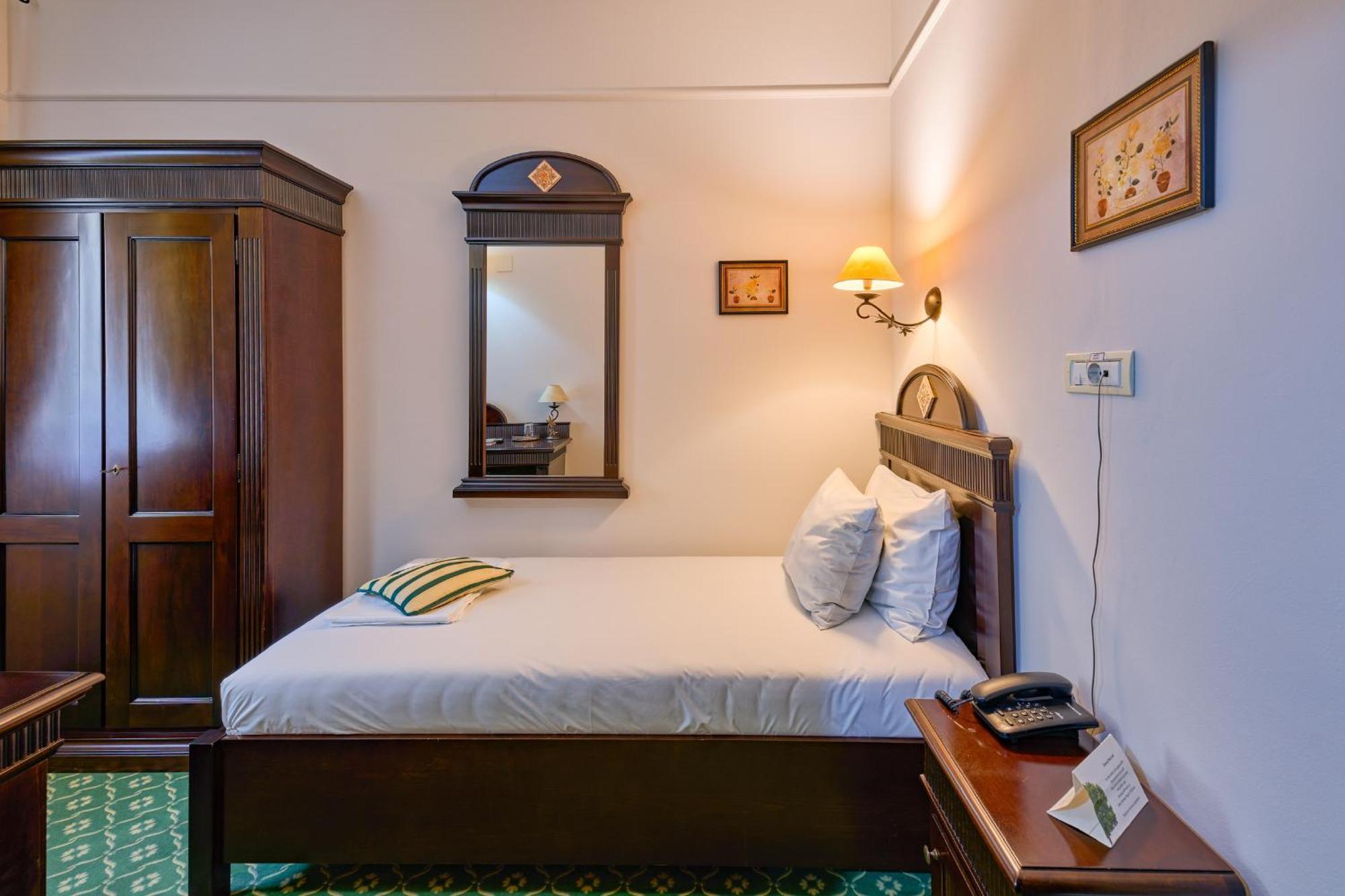 Hotel Classico Timisoara Esterno foto